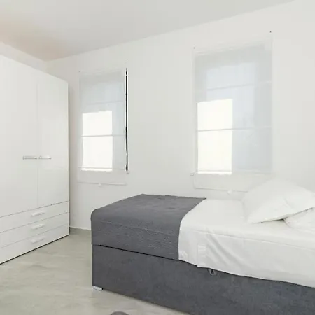 Family Friendly House With A Swimming Pool Biograd Na Moru, Biograd - 23272 Casa vacanze